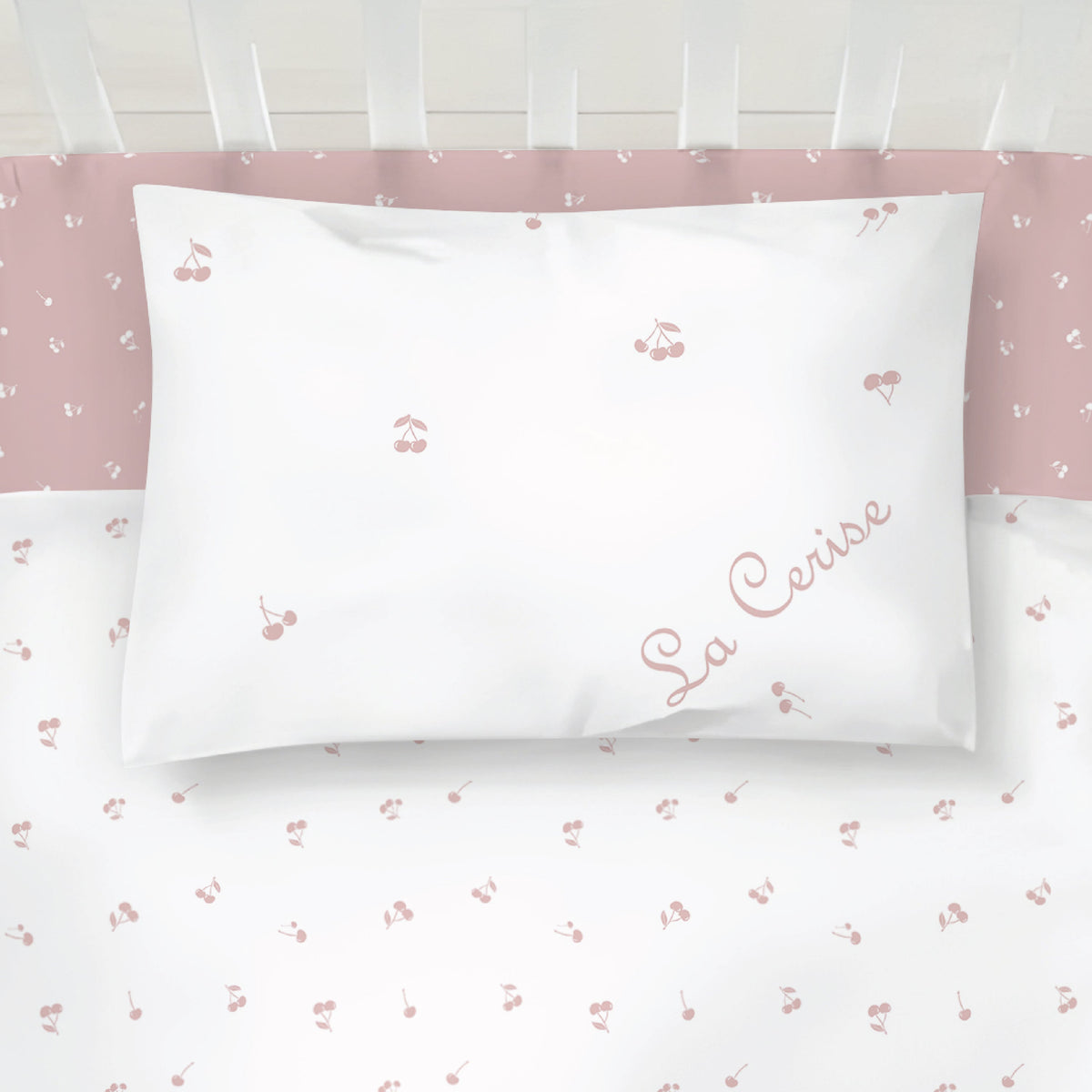 La Cerise Crib Set