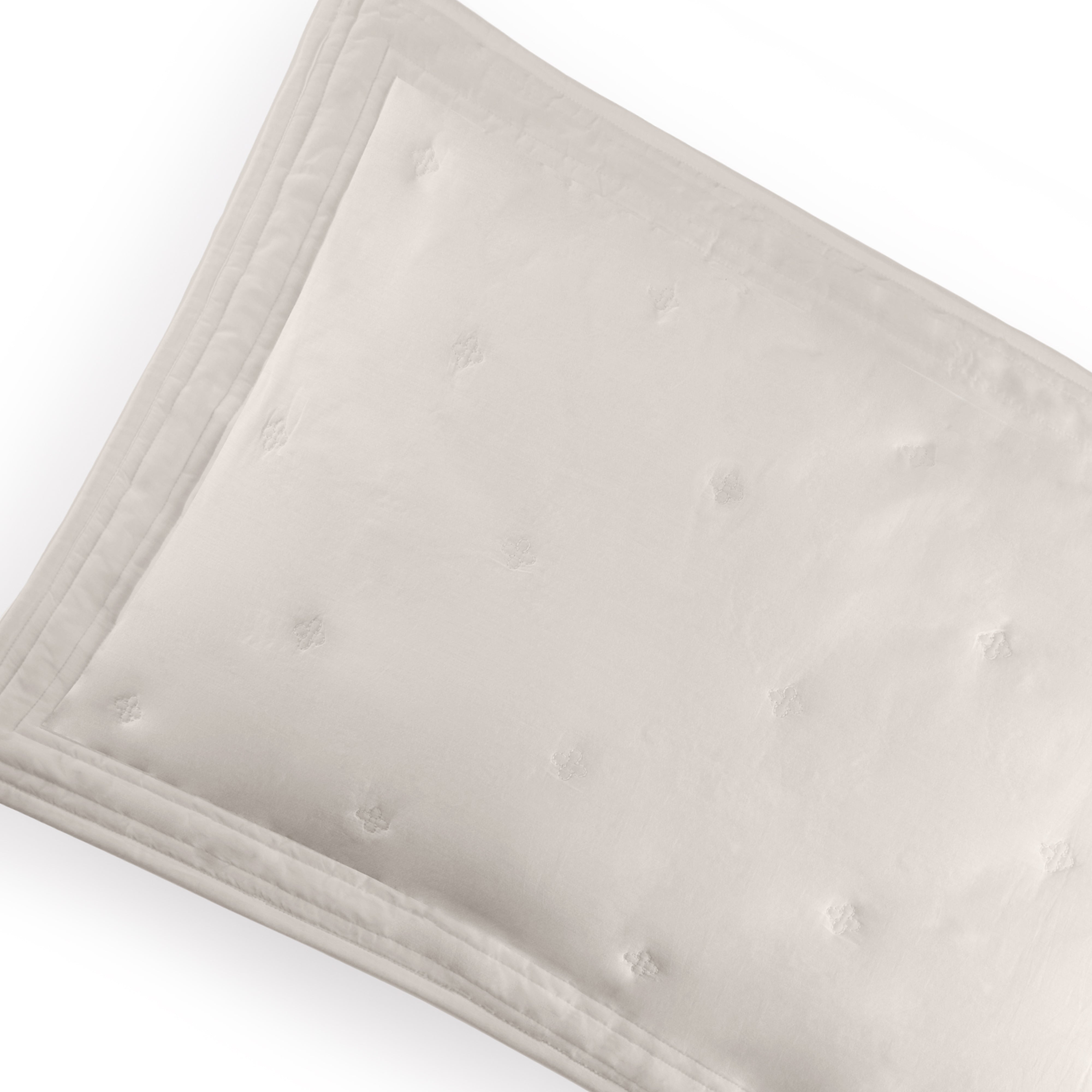 Tufted Quilt Pillow Sham