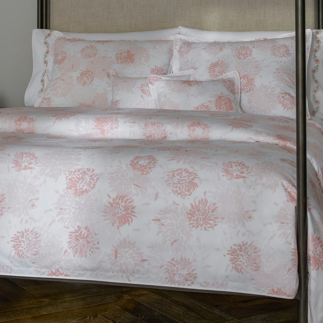 Chrysanthemum 4 Piece Bedding Set