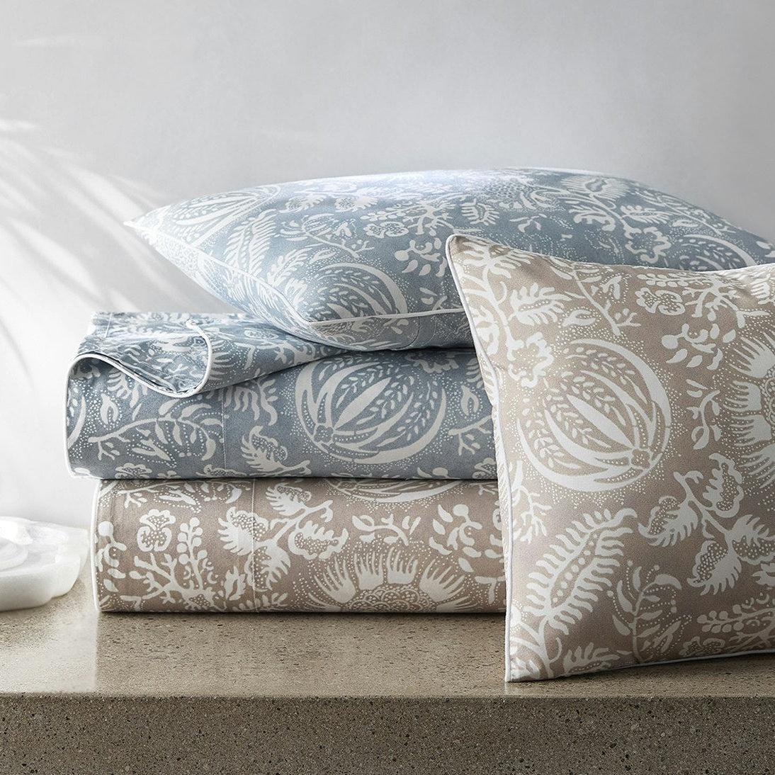 Granada 4 Piece Bedding Set