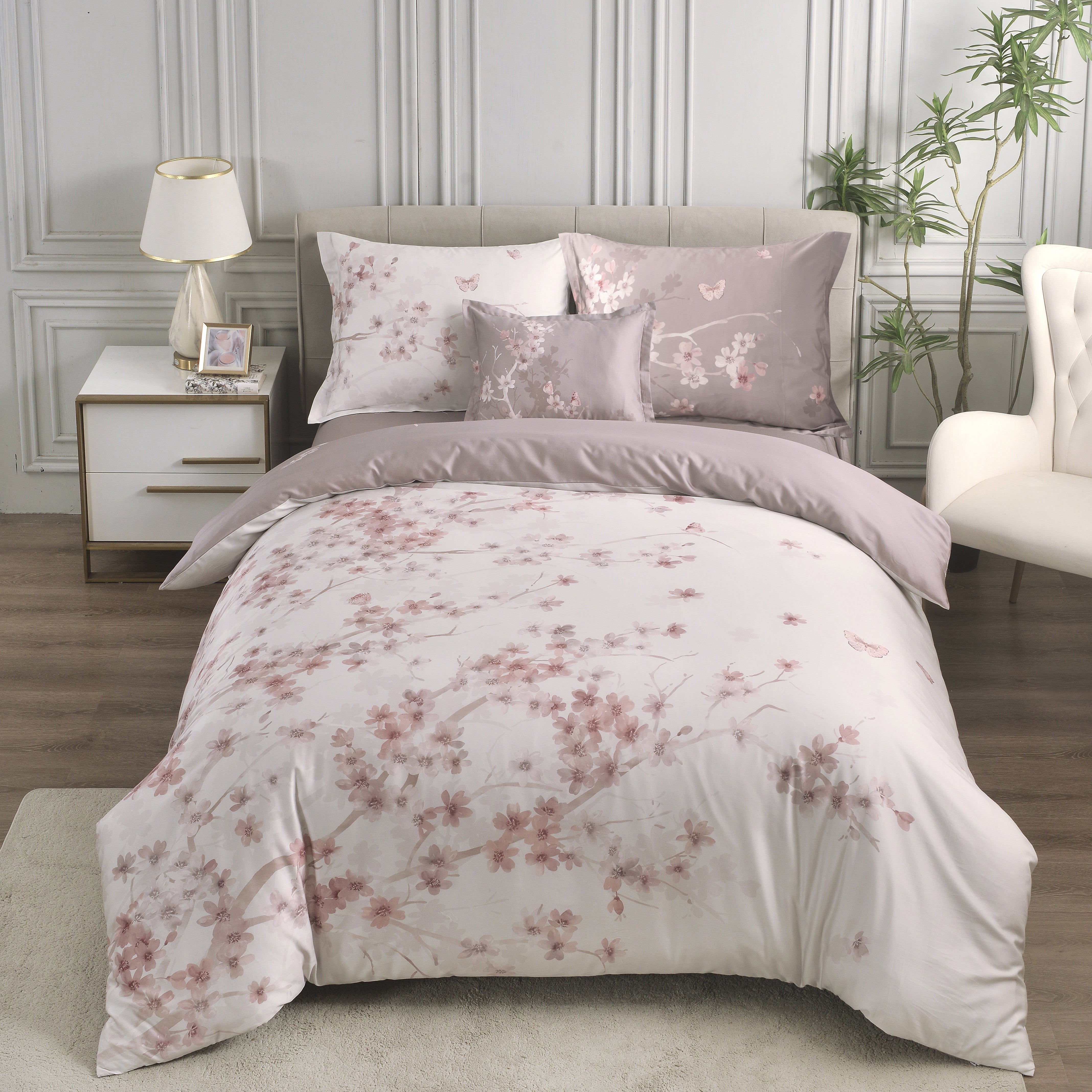 Charlotte 4 Piece Bedding Set