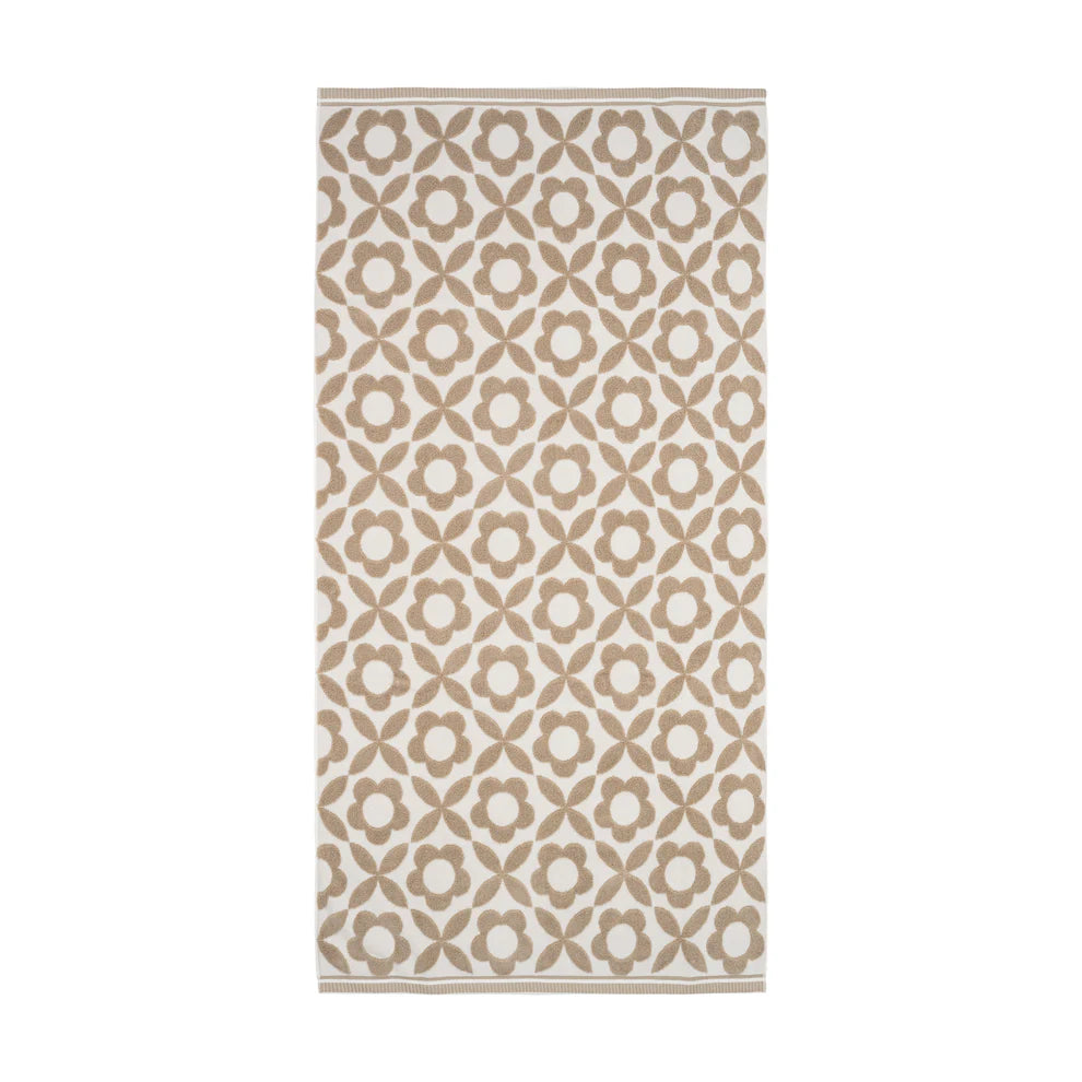 Daisy Geo Towels