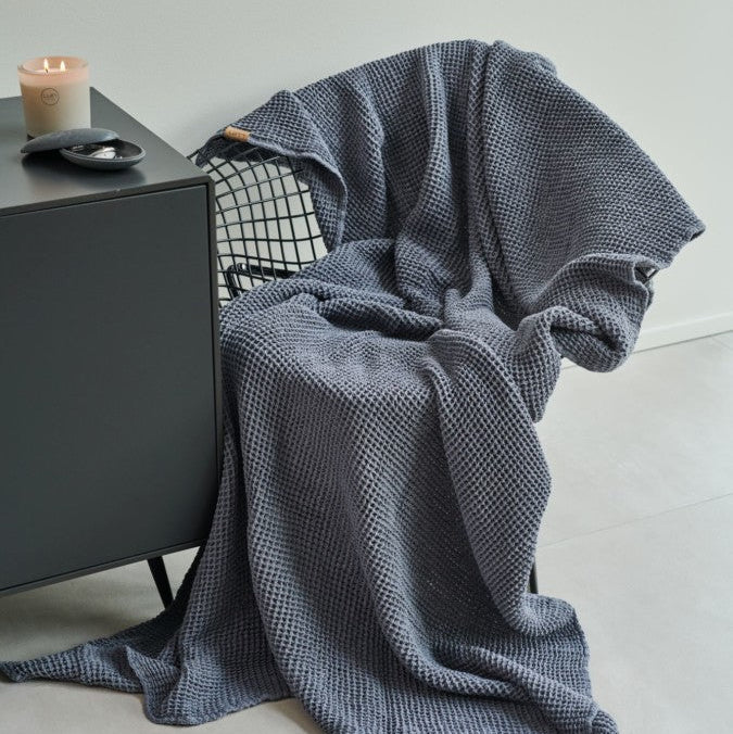 Daydream Throw