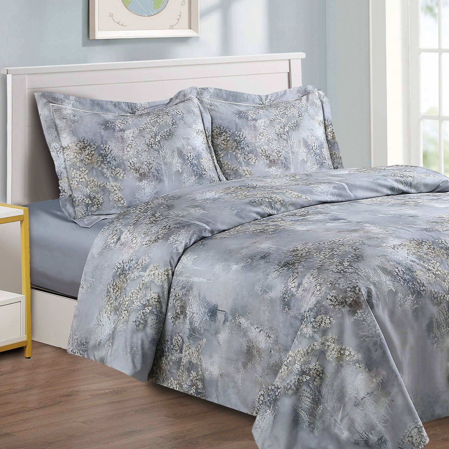 French Blossom New 8 Piece Bedding Set