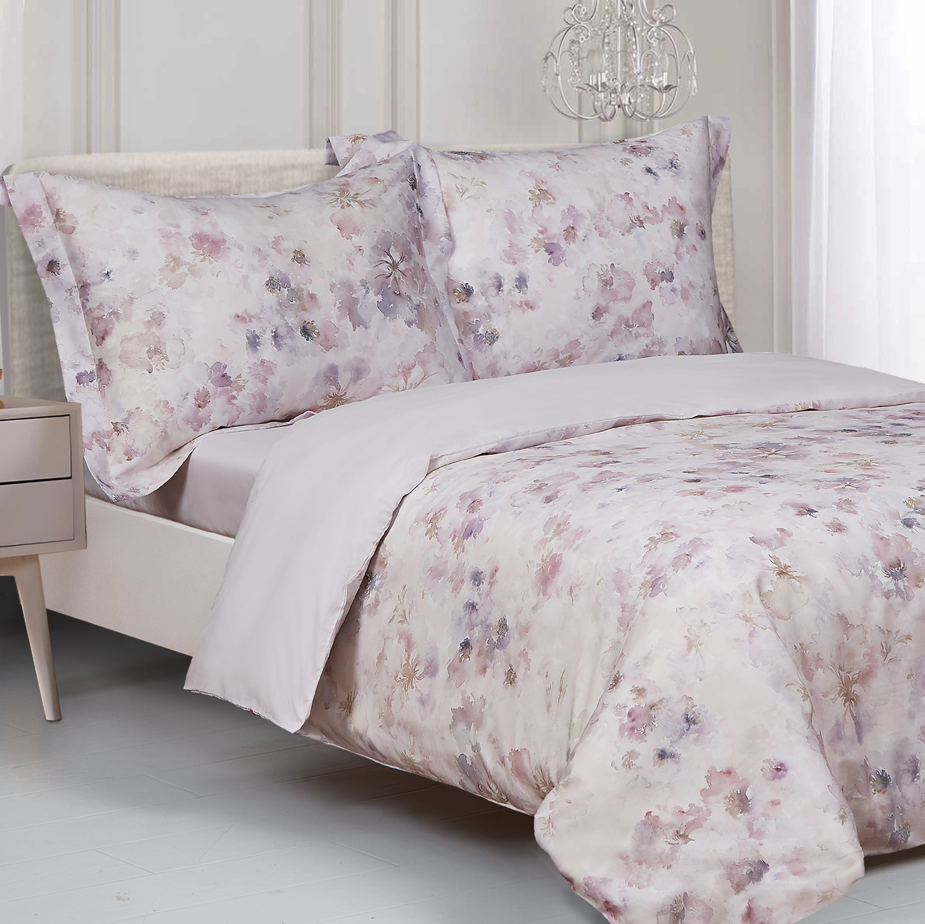 French Royalty 8 Piece Bedding Set