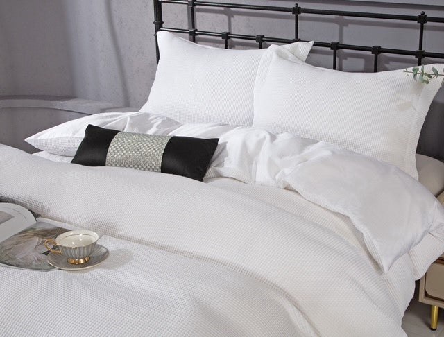 French Waffle White 8 Piece Bedding Set