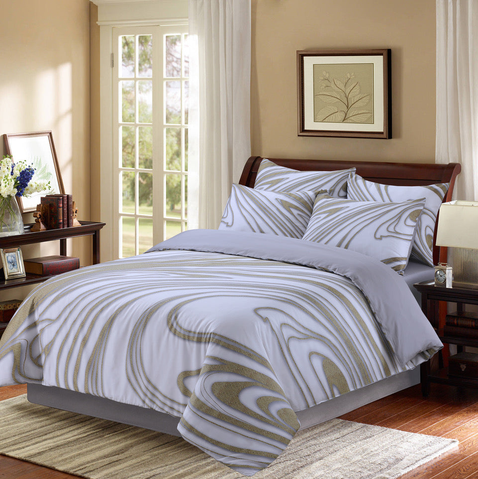 Metallic 4 Piece Bedding Set