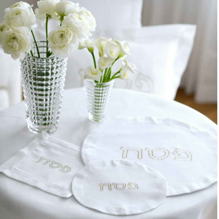 Fern Home Hemstitch Pesach Set