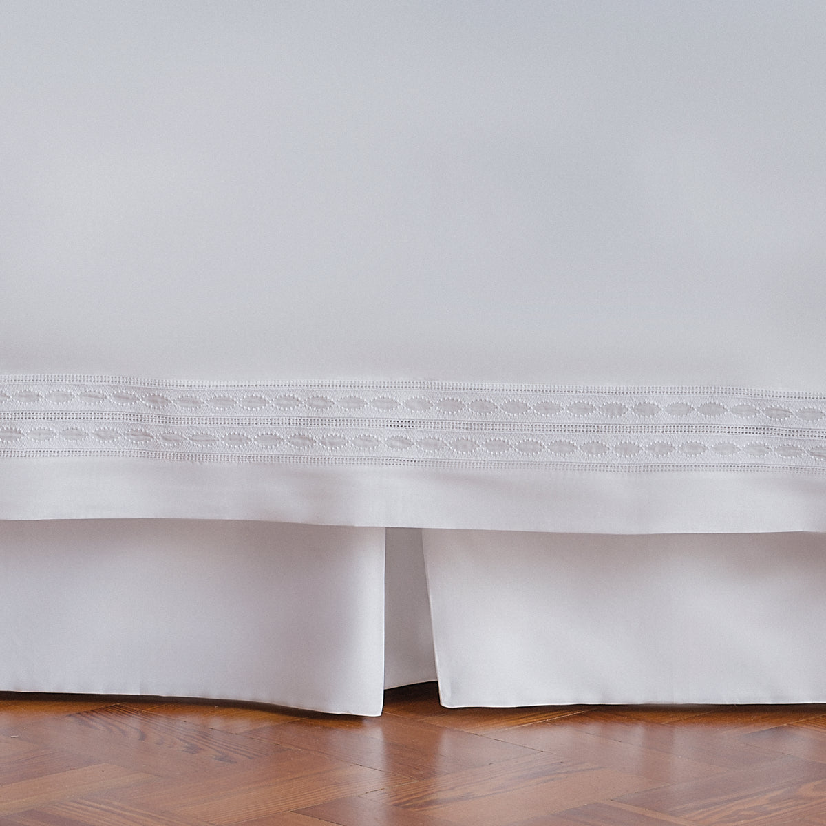 Simply Sateen Bed Skirt