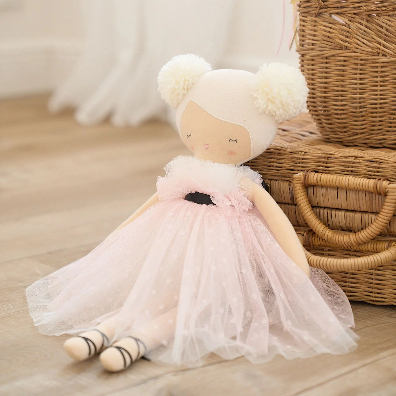 Pom Pom Doll Scarlett Pink