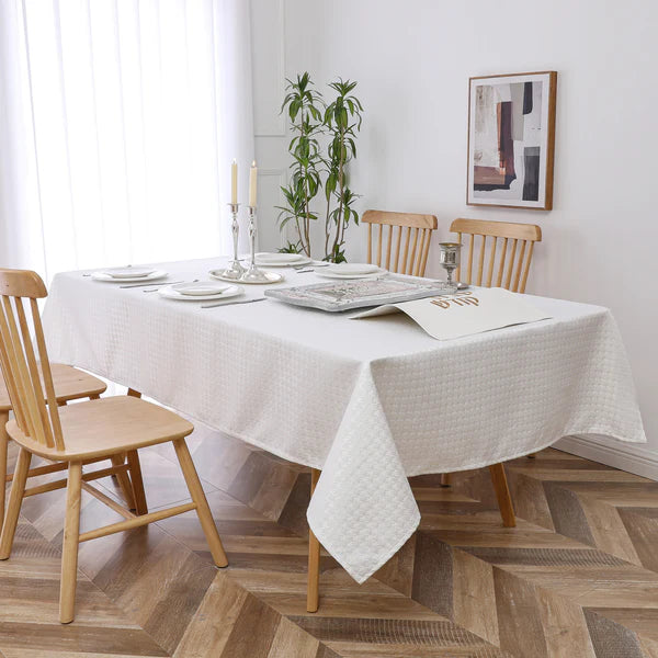 Houndstooth - White Tablecloth Jacquard