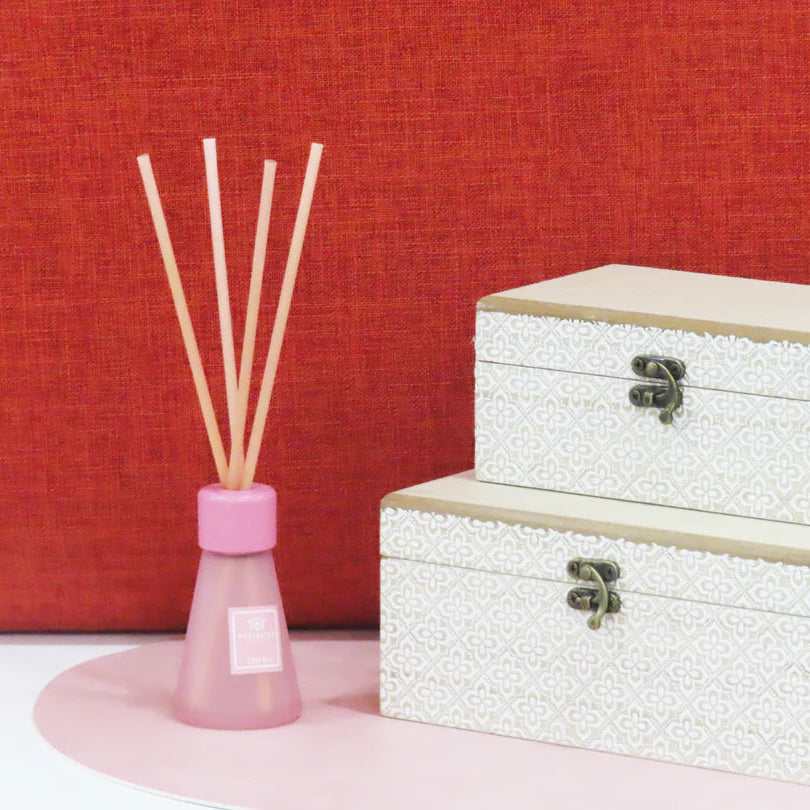 Set of 3 Cone Shaped Reed Diffusers Assorted Colors