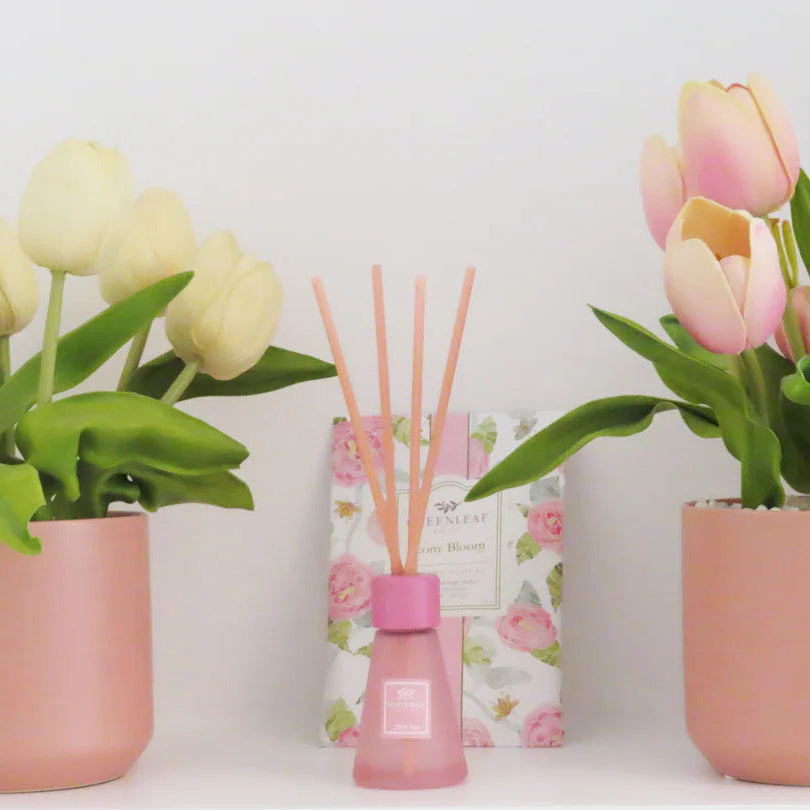 Set of 3 Cone Shaped Reed Diffusers Assorted Colors