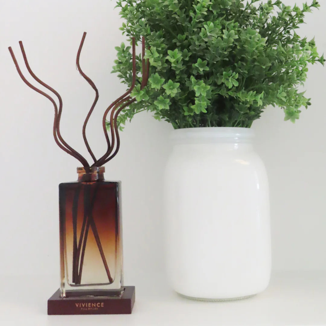 Reed Diffuser with Black Curvy Reeds and Wooden Tray
