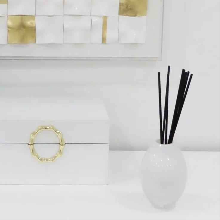 Crystal Reed Diffuser - White Bottle / Black Reeds
