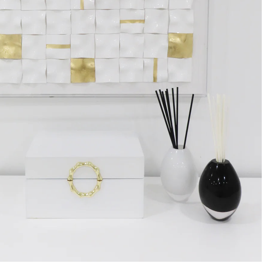 Crystal Reed Diffuser - White Bottle / Black Reeds
