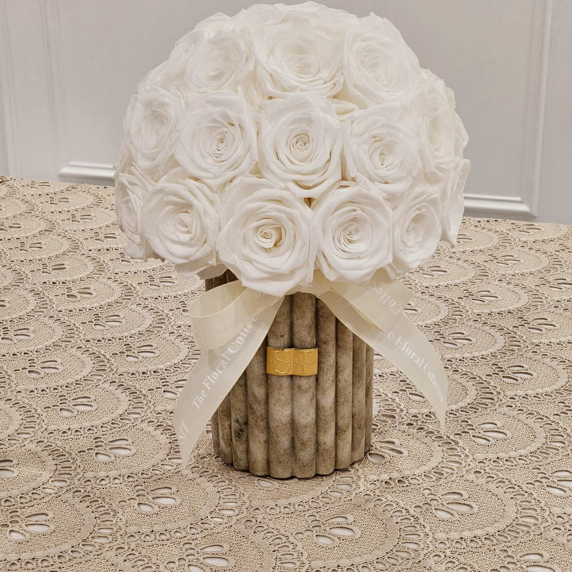 Pendant Lace Tablecloth