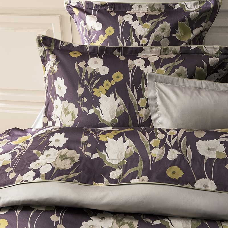 Closerie 4 Piece Bedding Set