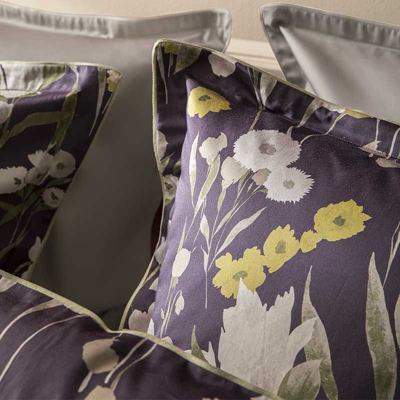 Closerie 4 Piece Bedding Set