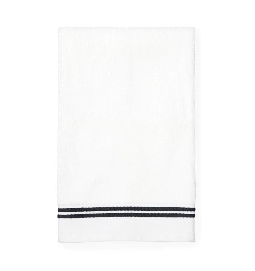 Aura Towel - Elegant Linen