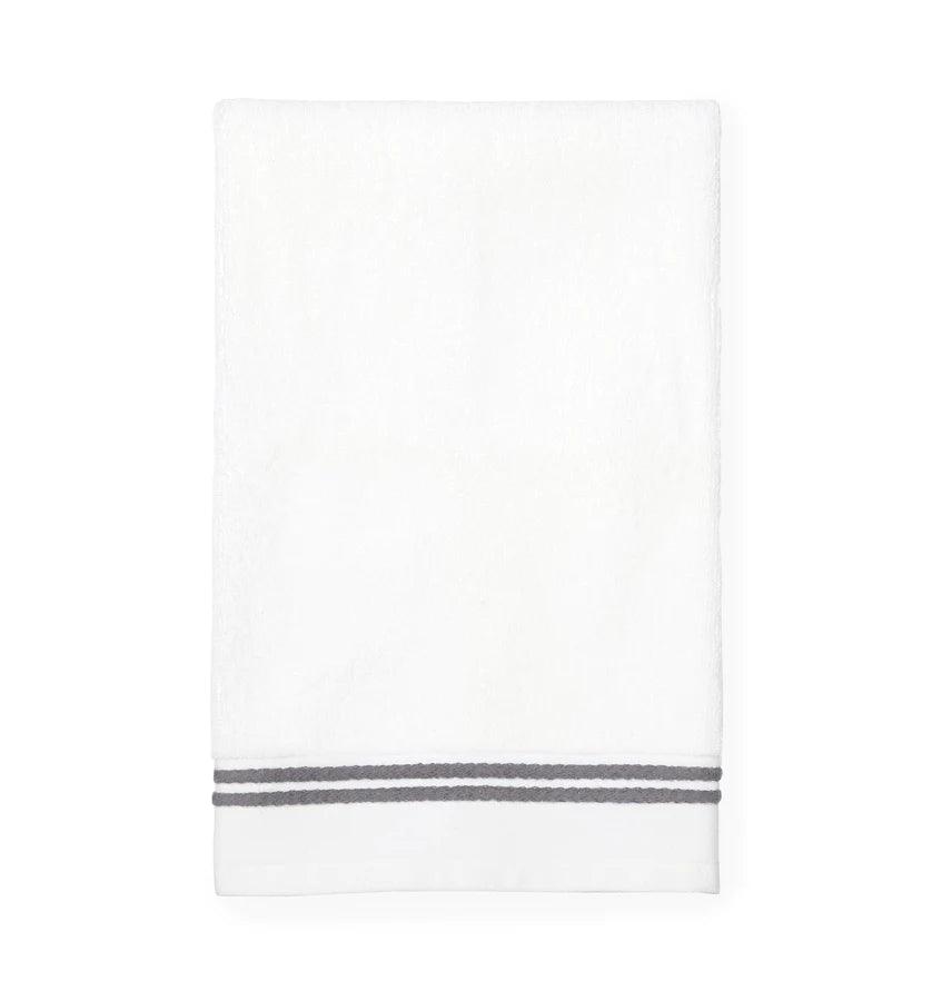 Aura Towel - Elegant Linen