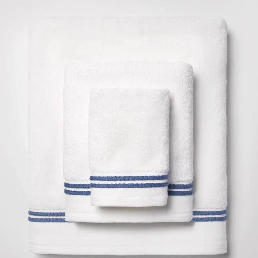 Aura Towel - Elegant Linen