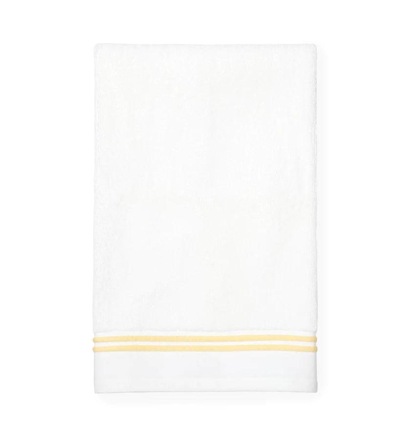 Aura Towel - Elegant Linen