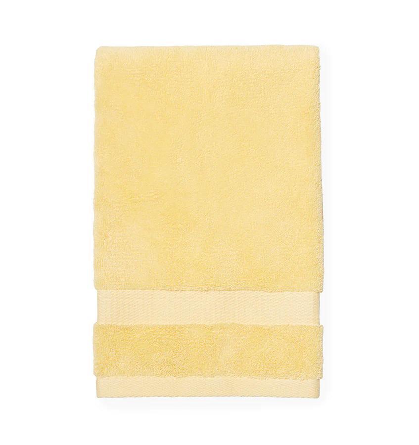 Bello Towel - Elegant Linen