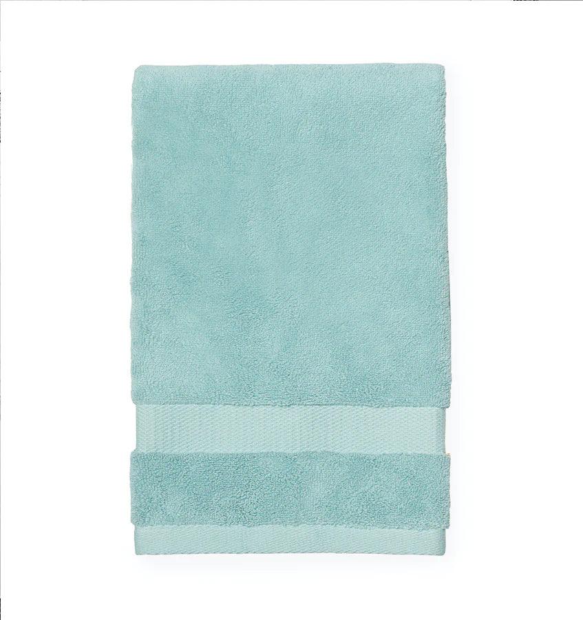 Bello Towel - Elegant Linen