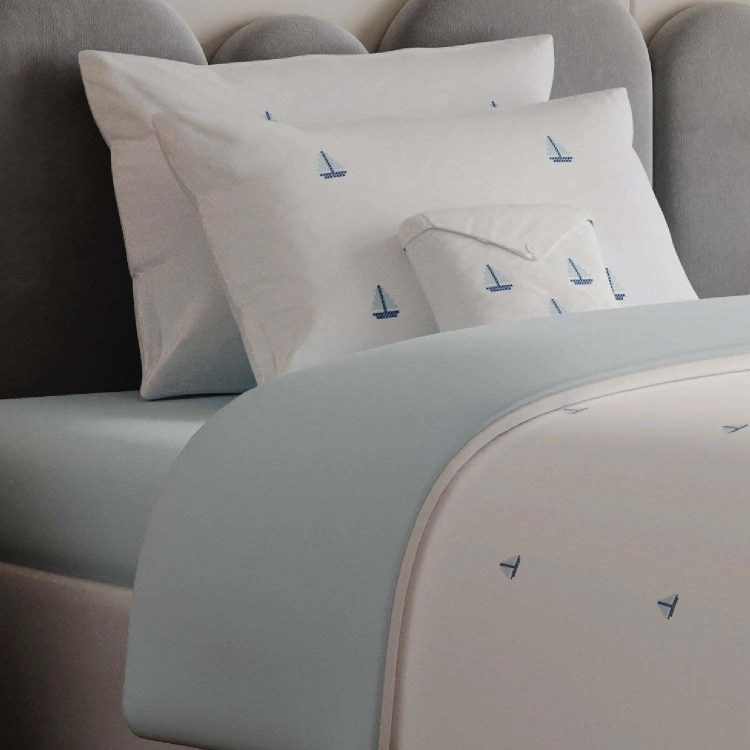 The Portofino 4 Piece Bedding Set