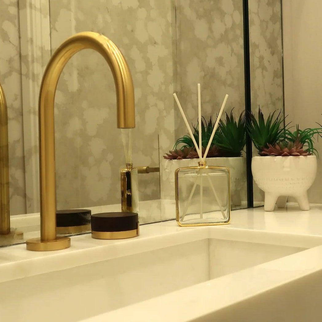 Gold Framed Square Shaped Diffuser, "Lily Of The Valley" Scent - Elegant Linen