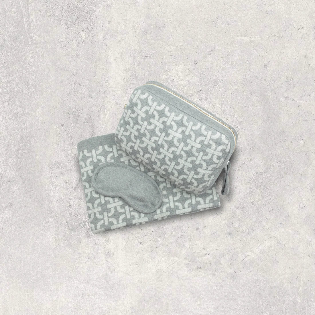 Chains Organic Cotton Travel Blanket and Eye Mask Set