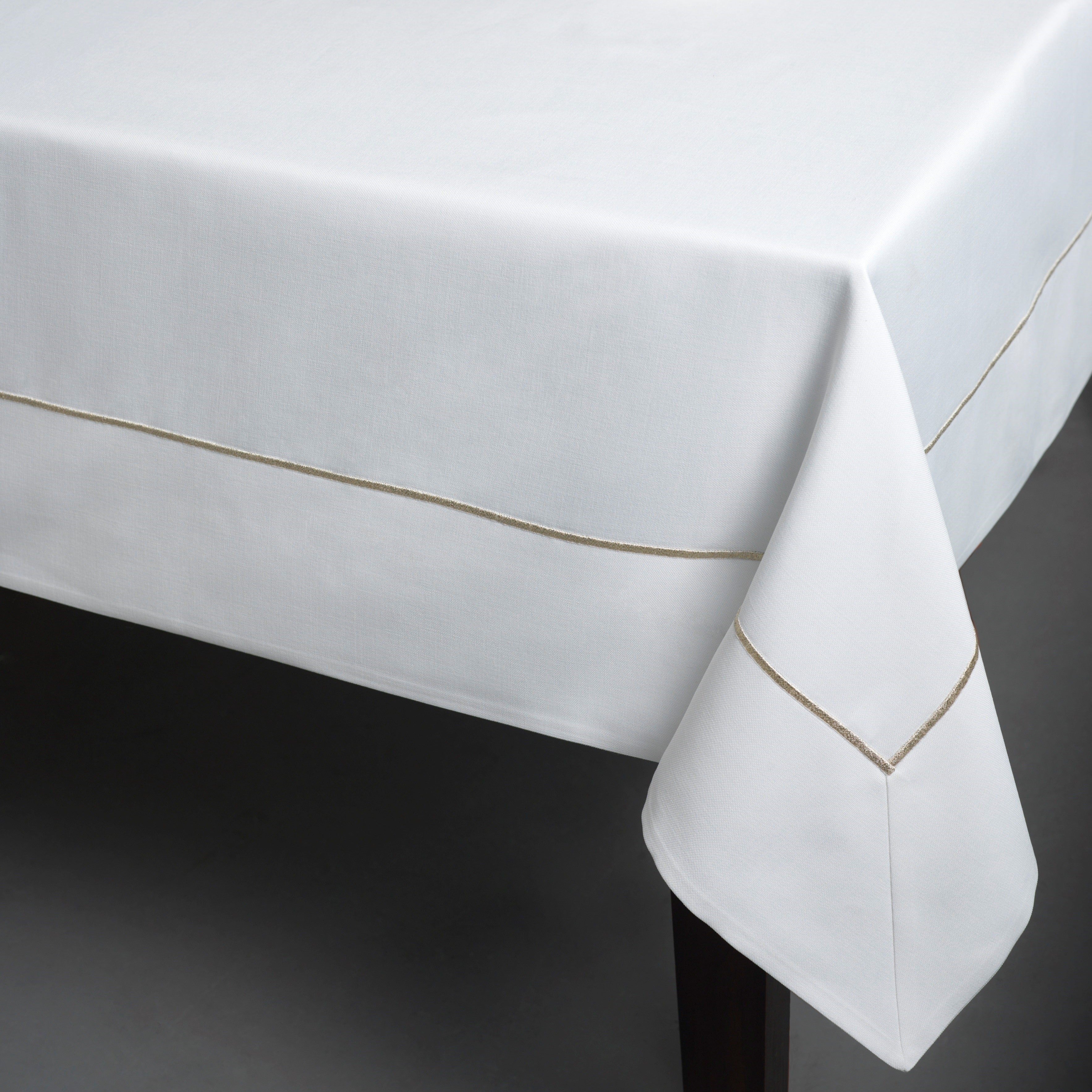 Loft Metallic Border Tablecloth