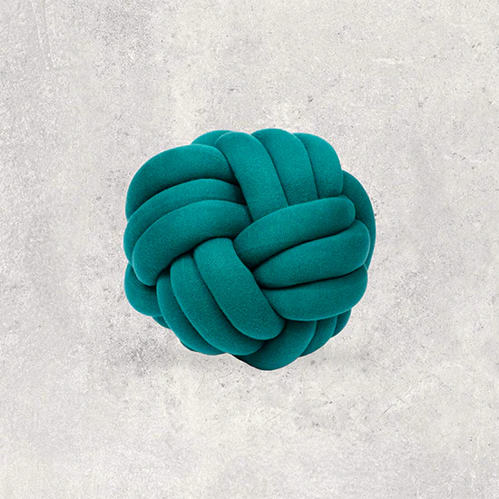 Knot Pillow
