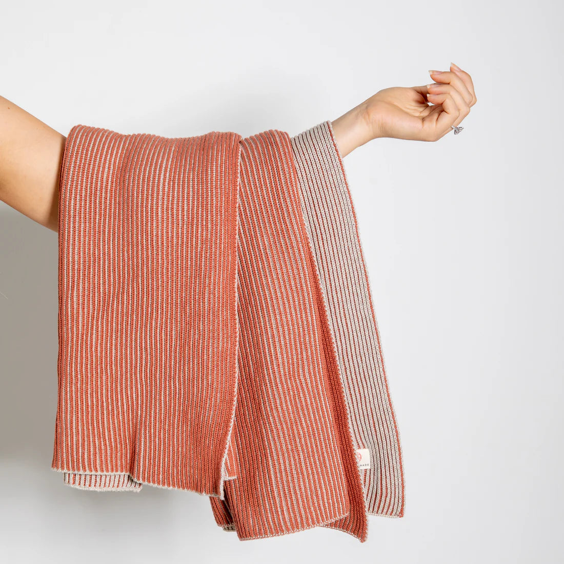 Ribbed Organic Cotton Throw Blanket - Rust