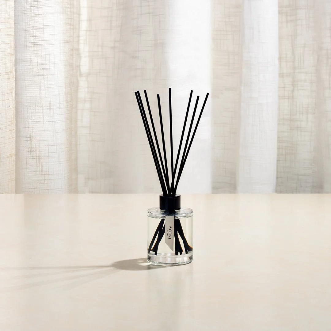 Santal Reed Diffuser - 140 ml - Elegant Linen