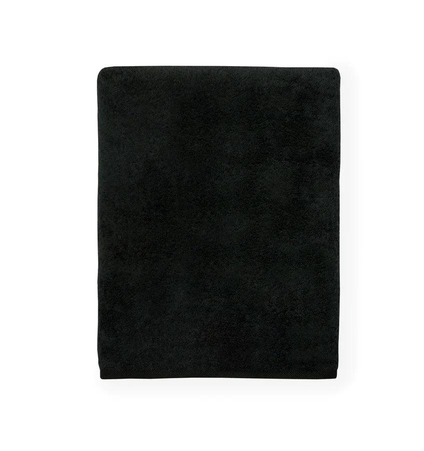 Sarma Towel - Elegant Linen