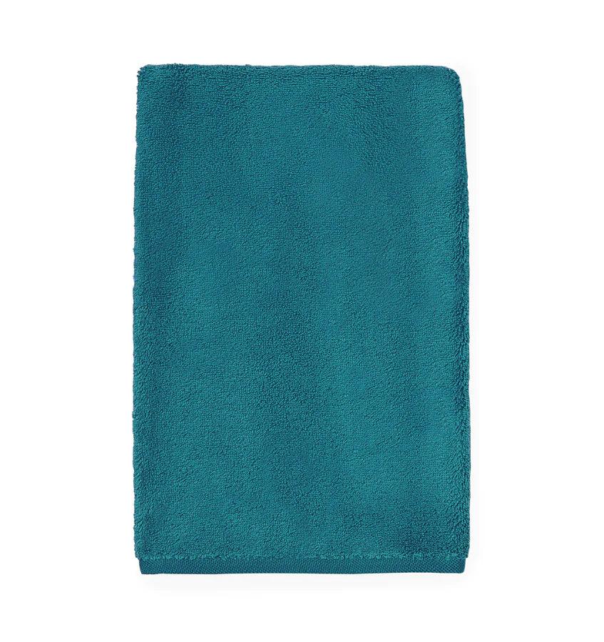 Sarma Towel - Elegant Linen