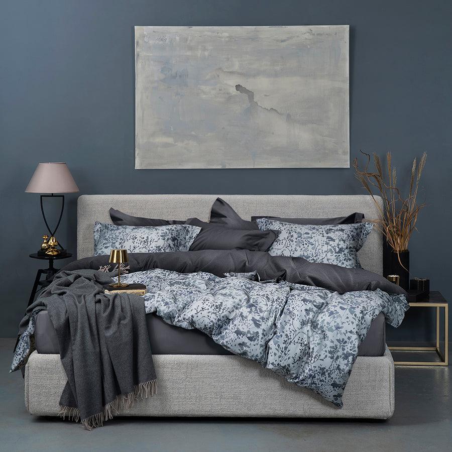 Silky Poems 4 Piece Bedding Set - Elegant Linen