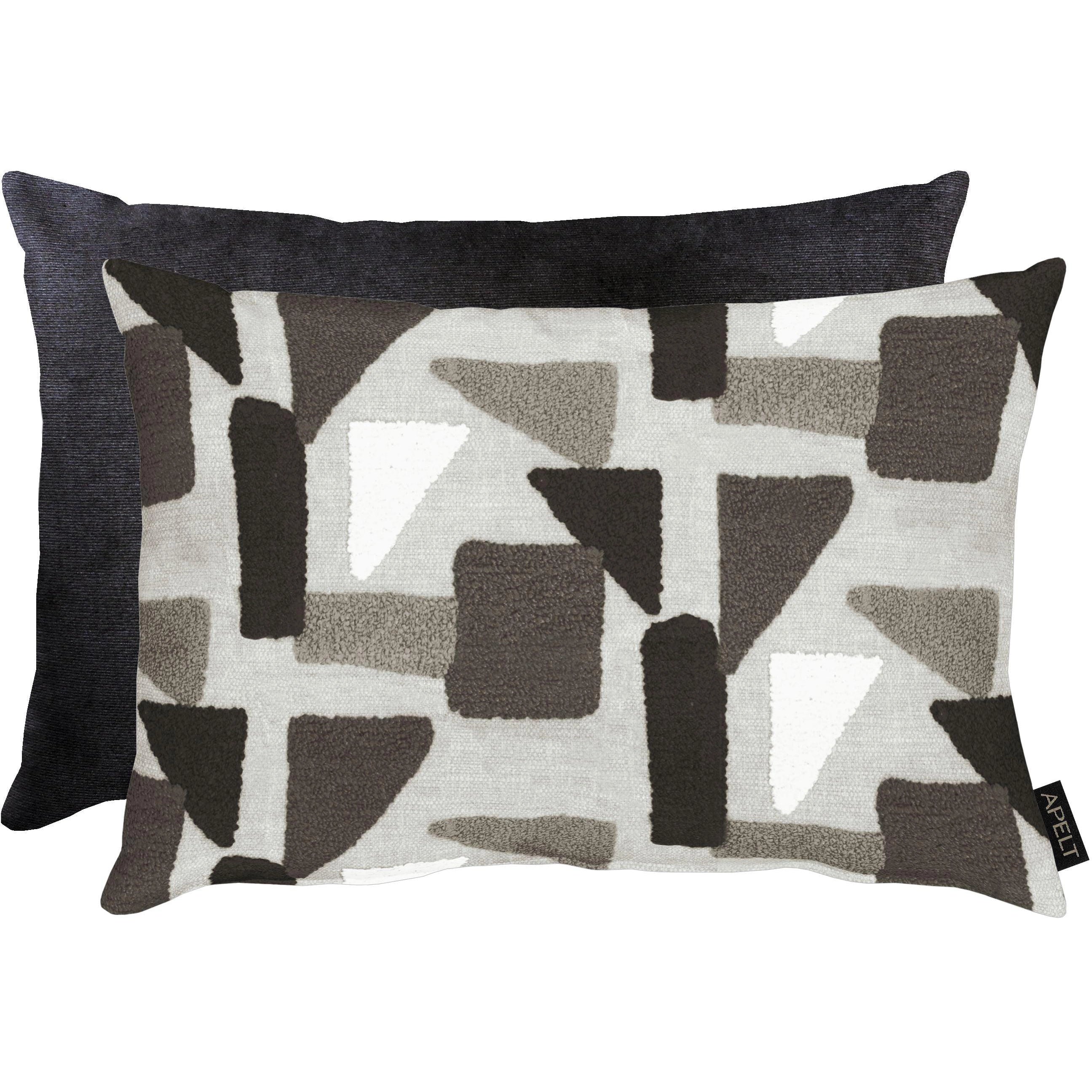 Tablo Throw Pillow