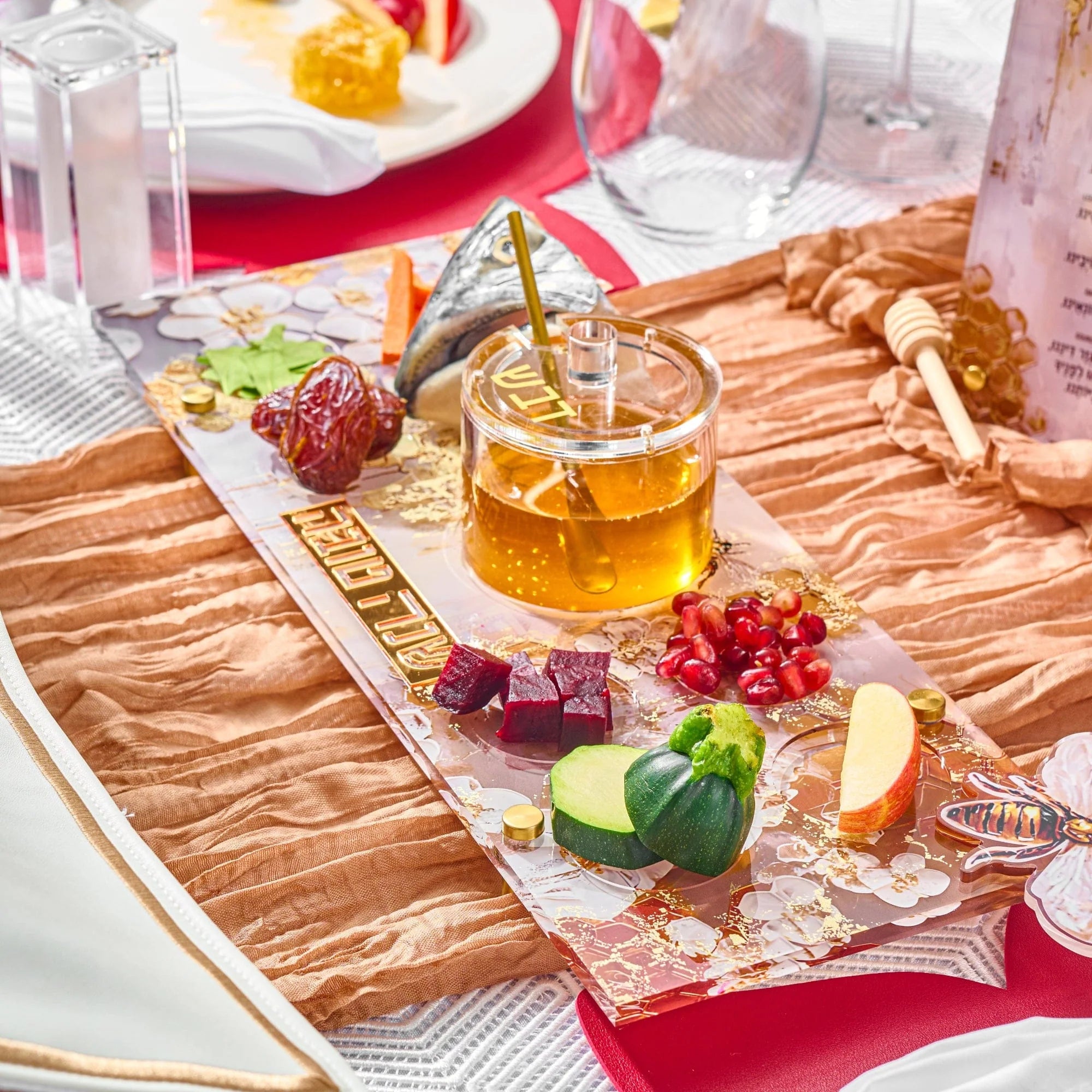 Honeycomb Simanim Tray