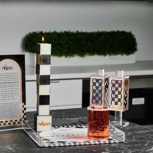 Onyx Havdalah Candle