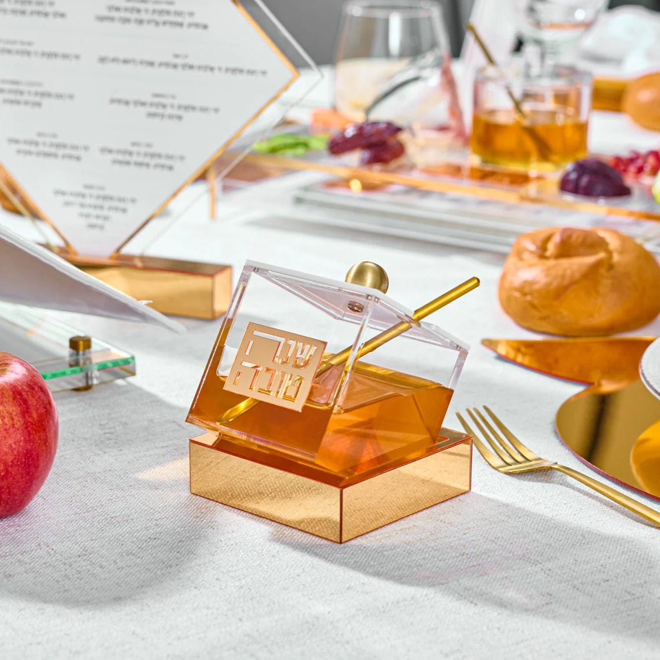 Tilt Honey Dish