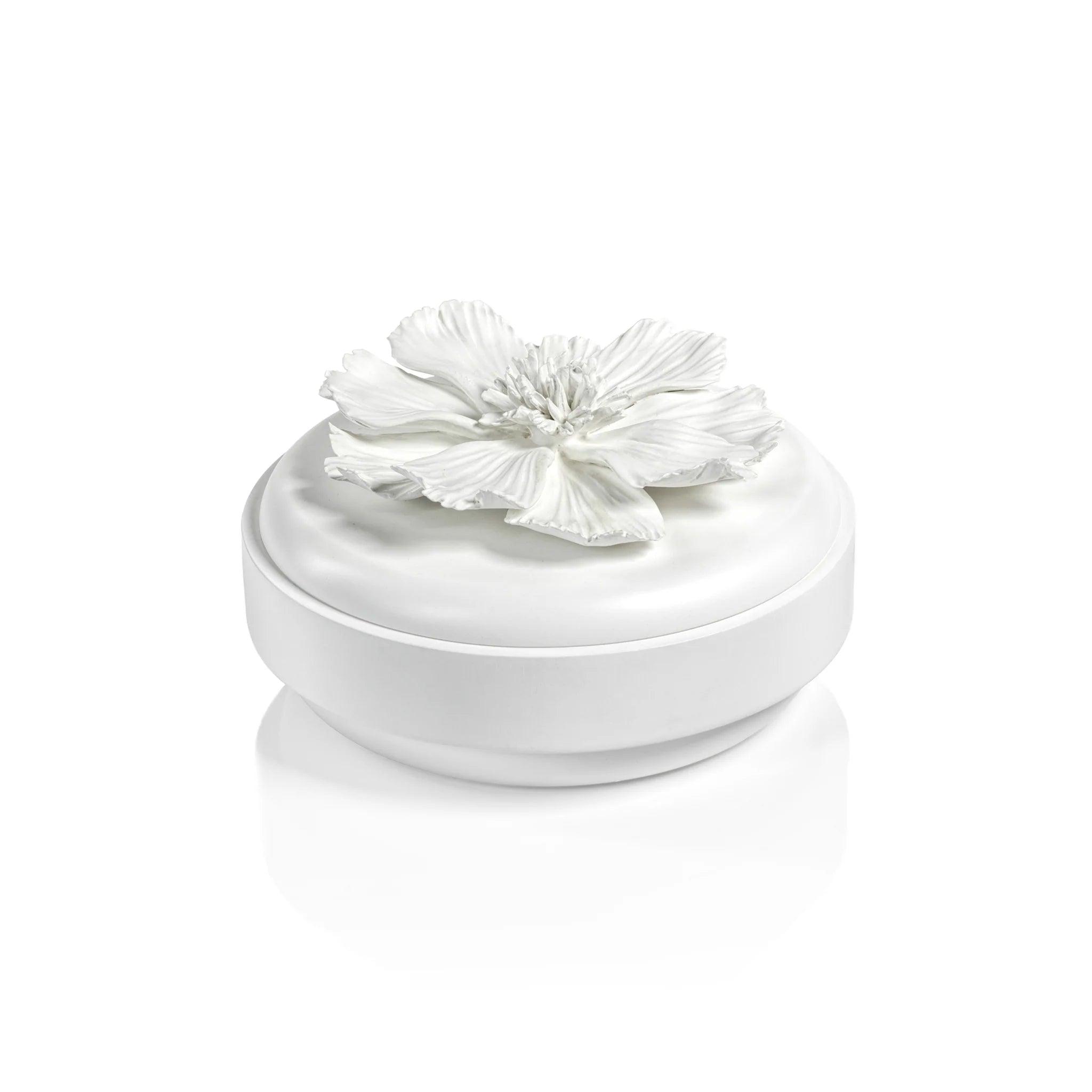 Blanchefleur All White Wood and Porcelain Box - Large - Elegant Linen