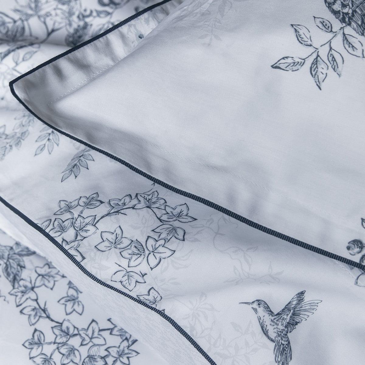 Canopee 4 Piece Bedding Set - Elegant Linen