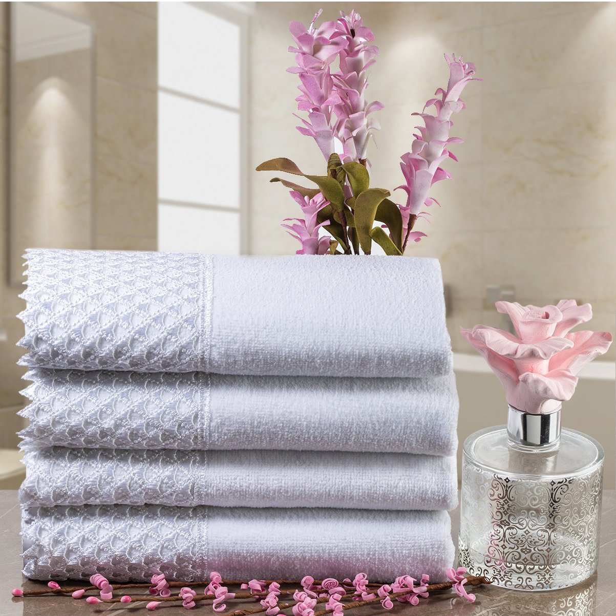 Creative Scents Cotton Velour Fingertip White Towel With White Lace (set of 4)