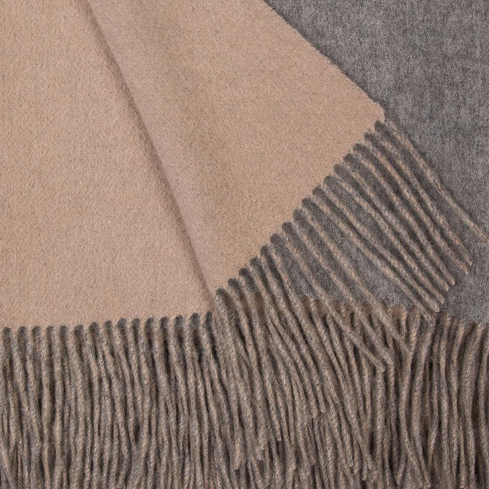 Double Face Classic Throw - Elegant Linen