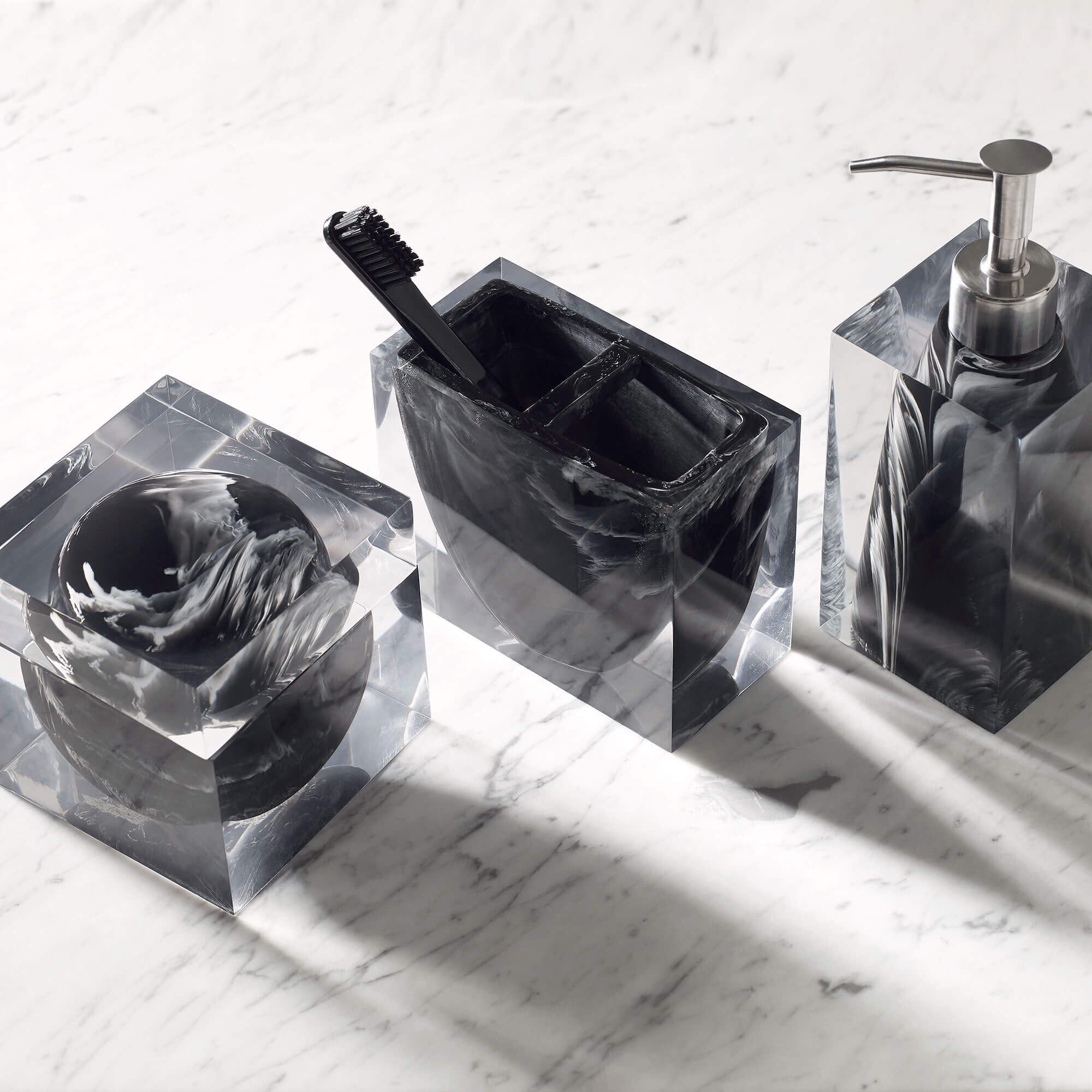 Ducale Accessories - Elegant Linen