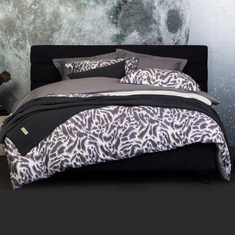 Fur Alaska 4 Piece Bedding set - Elegant Linen