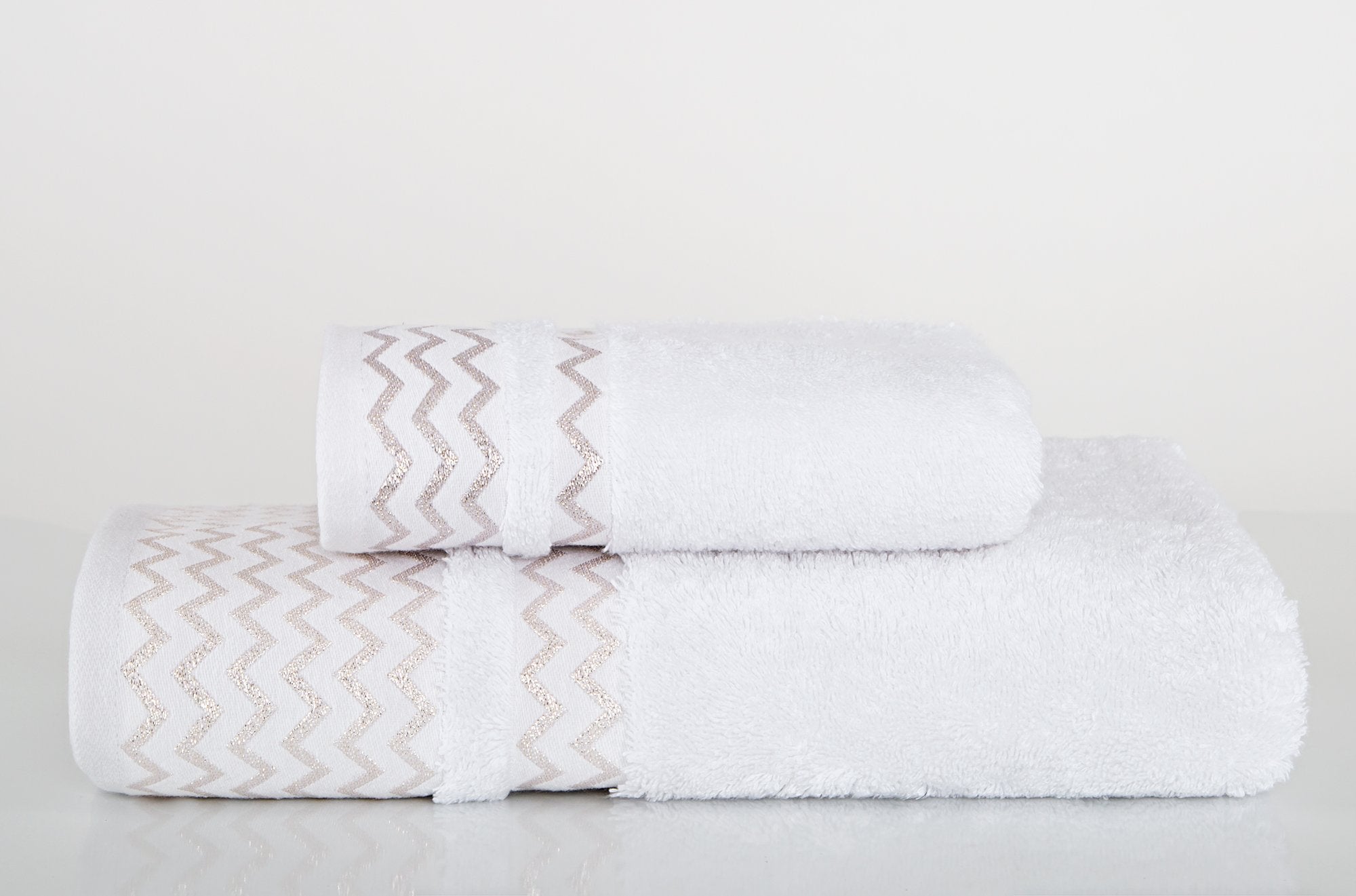 Elegant Linen Gilt Waves Bath and Hand Towel